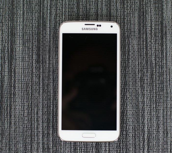 Samsung s5 galaxy unveils phone